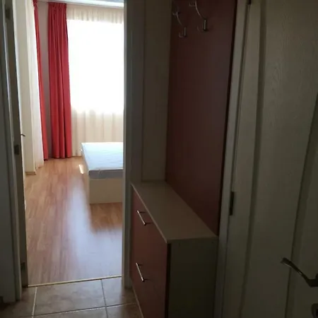 Apartment Vase With Pool Ravda