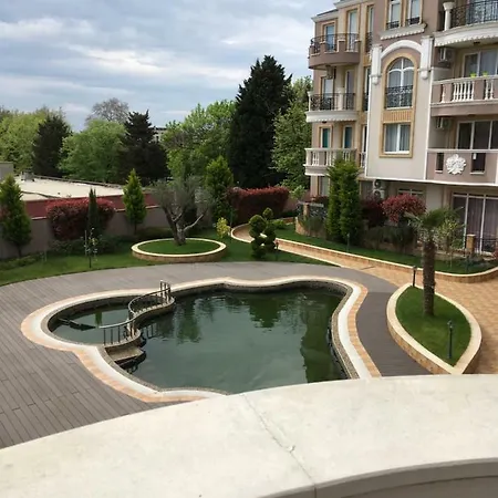 Apartment Vase With Pool Ravda